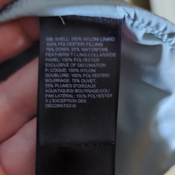 The North Face Women's Light Gray Puffer Jacket - Picture 7 of 14